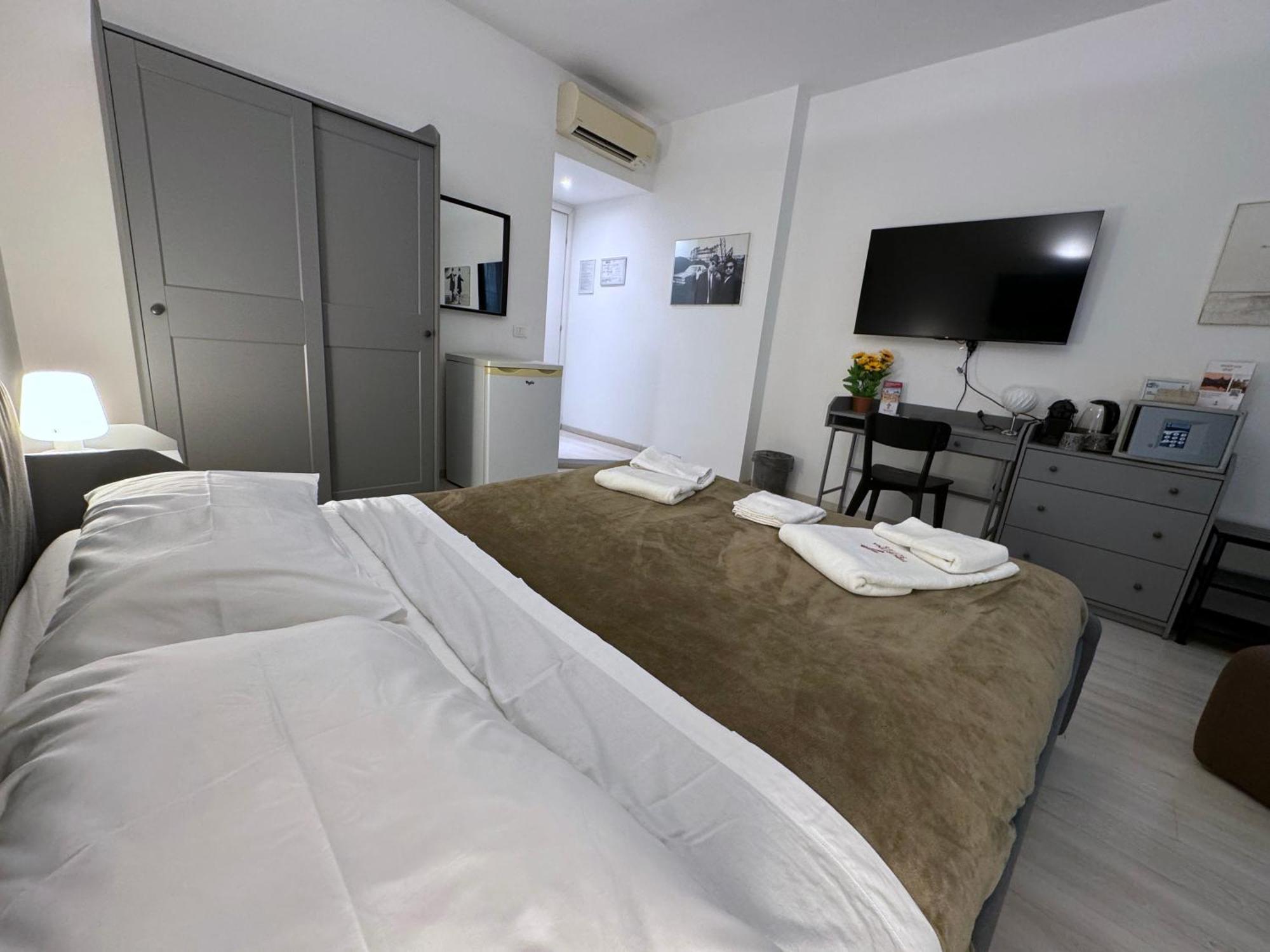 Tiburtina Suites, Roma 외부 사진