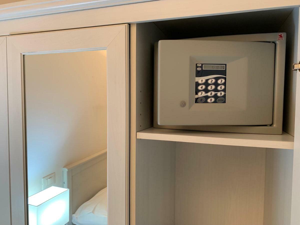 Tiburtina Suites, Roma 외부 사진